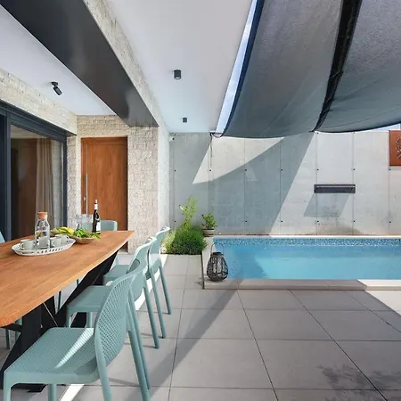 Luxury Vila Pula